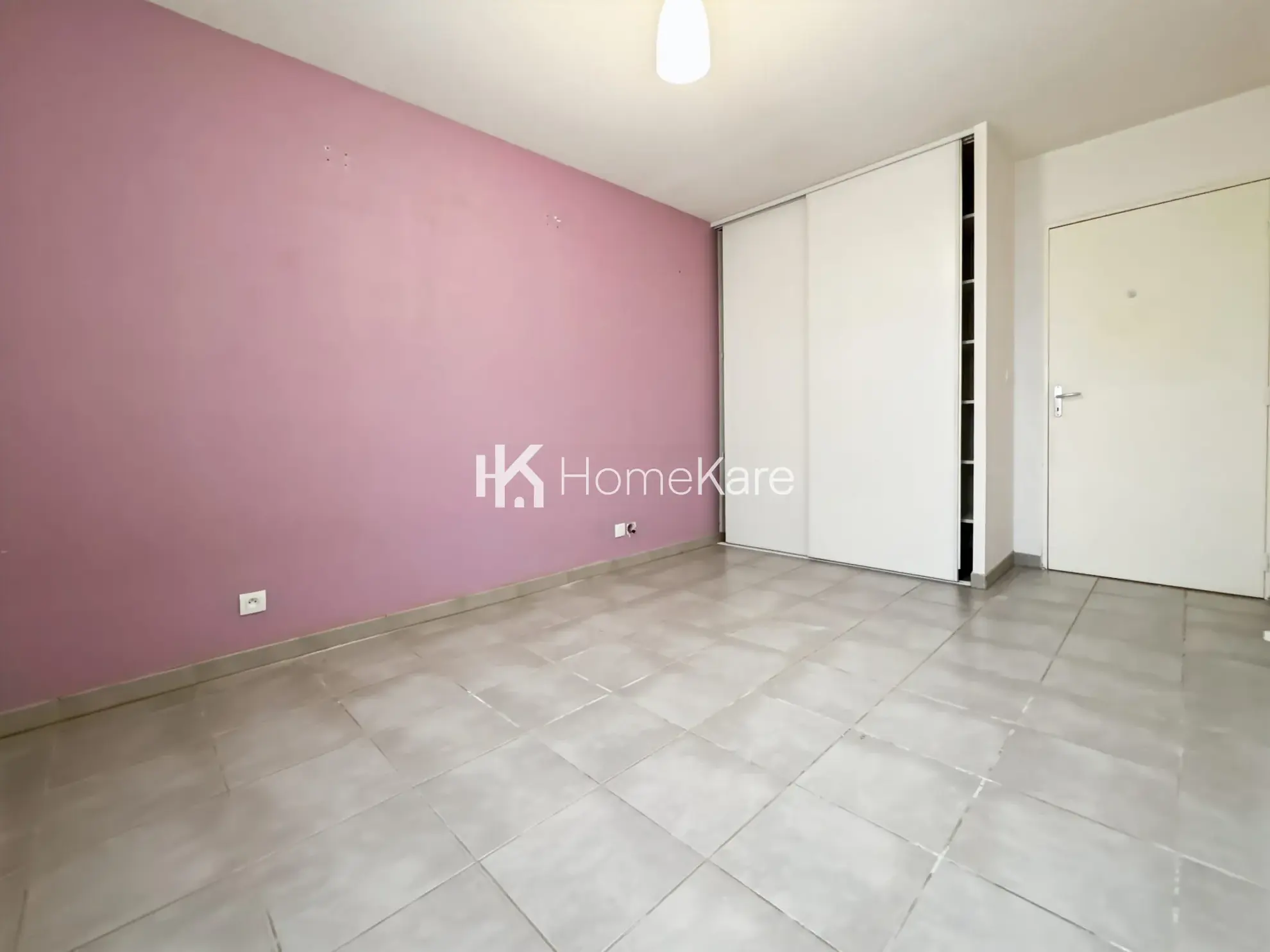 Appartement T3 avec Terrasse, Garage et Parking à Escalquens 31750 