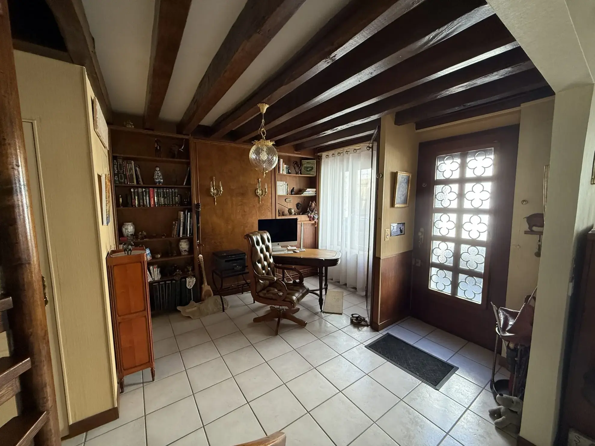 Maison à Gien de 94 m² avec jardin, cave et 2 chambres - Centre-ville 