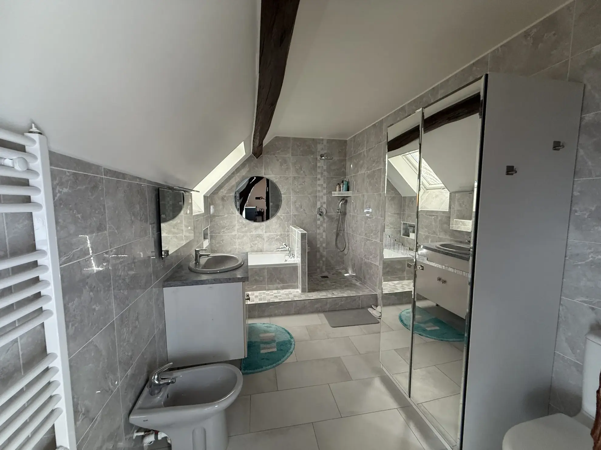 Maison à Gien de 94 m² avec jardin, cave et 2 chambres - Centre-ville 