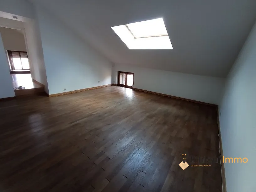 Maison de 110m² à Jaucourt proche Nigloland - Calme et confort 