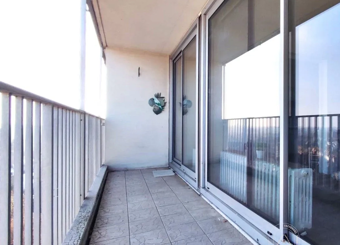 Appartement 3 pièces lumineux à Roubaix - Euroteleport 