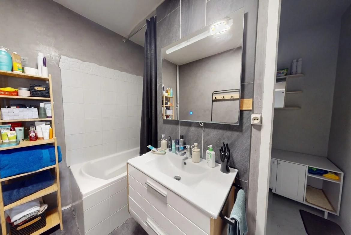 Appartement lumineux avec balcon et parking à Orléans - Opportunité à saisir 