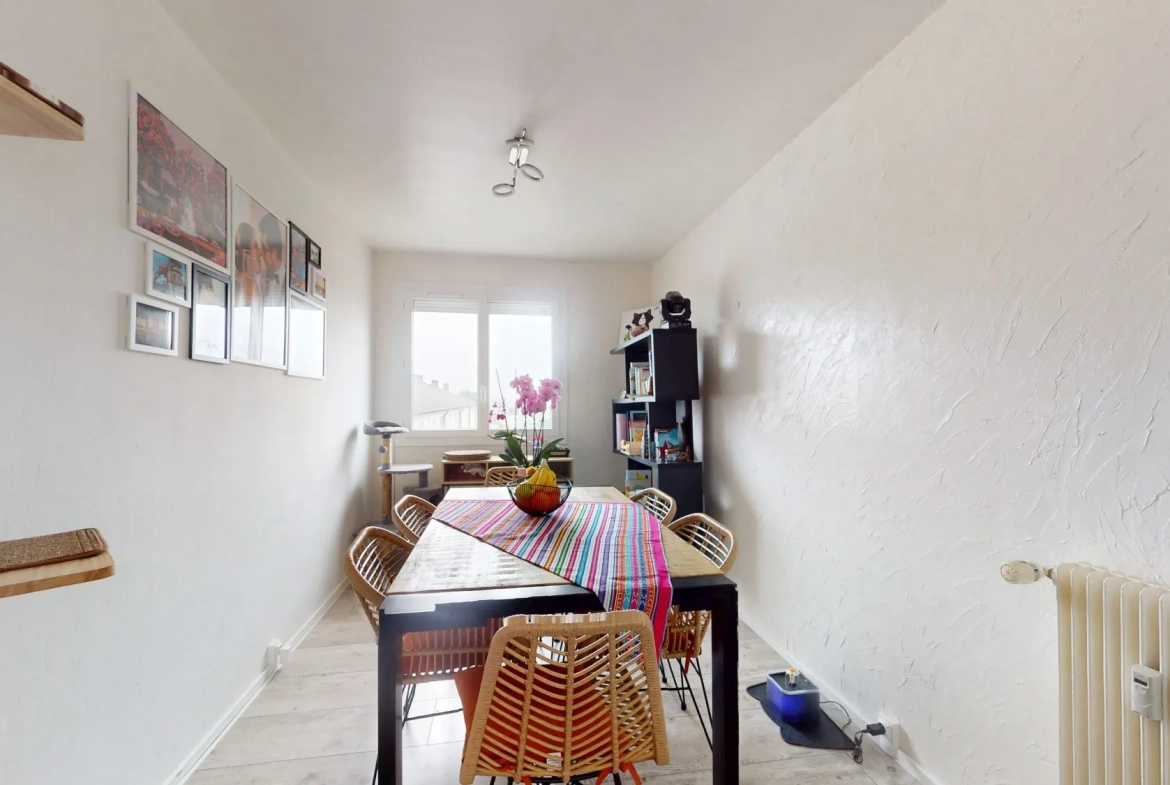 Appartement lumineux avec balcon et parking à Orléans - Opportunité à saisir 