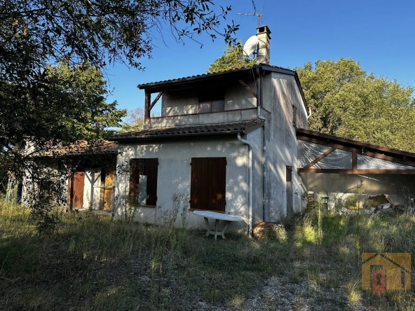 Maison à rénover avec fort potentiel à Aubiac (47310) - Terrain de 1797 m²