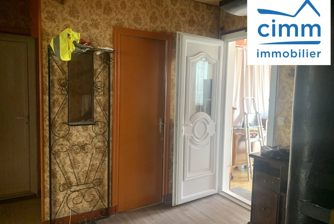 Maison 4 chambres à Venda à Pannes 45700 avec terrasse et garage 