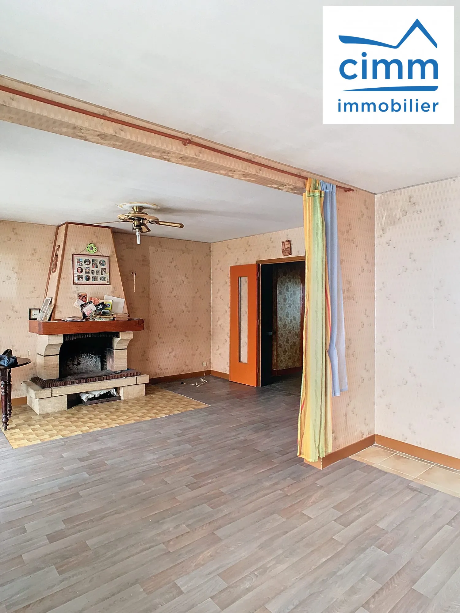 Maison 4 chambres à Venda à Pannes 45700 avec terrasse et garage 
