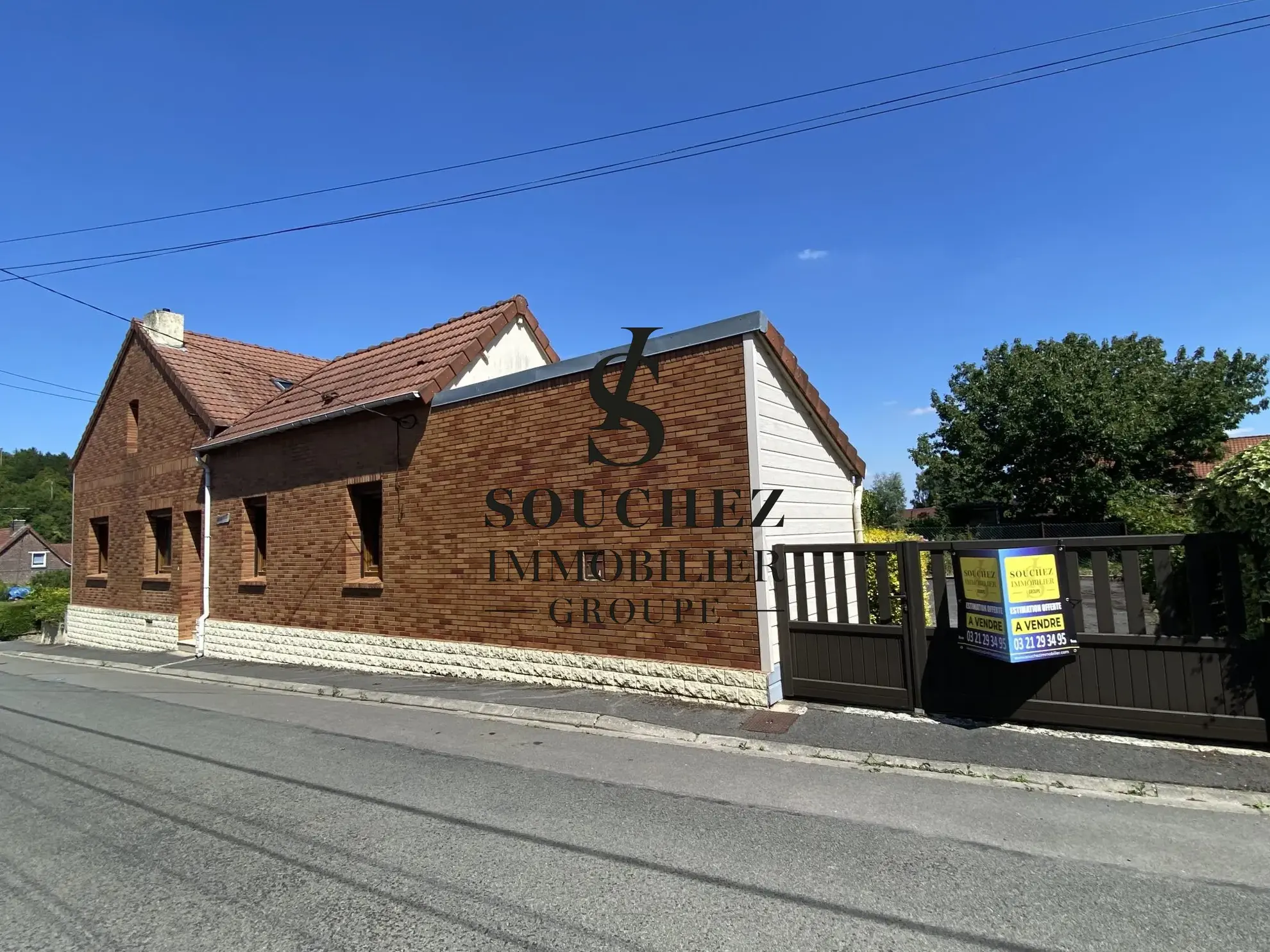 Maison individuelle de plain-pied à rénover - 107 m² avec jardin et parking à Ablain-Saint-Nazaire 
