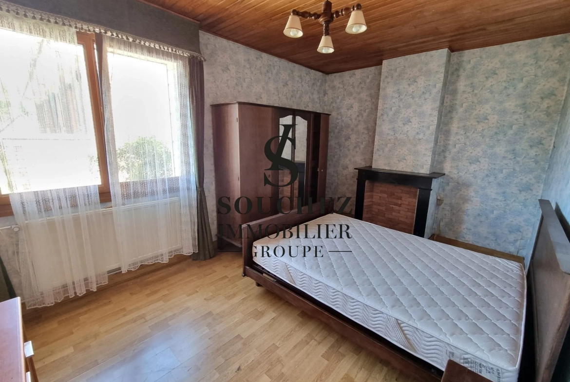 Maison individuelle de plain-pied à rénover - 107 m² avec jardin et parking à Ablain-Saint-Nazaire 