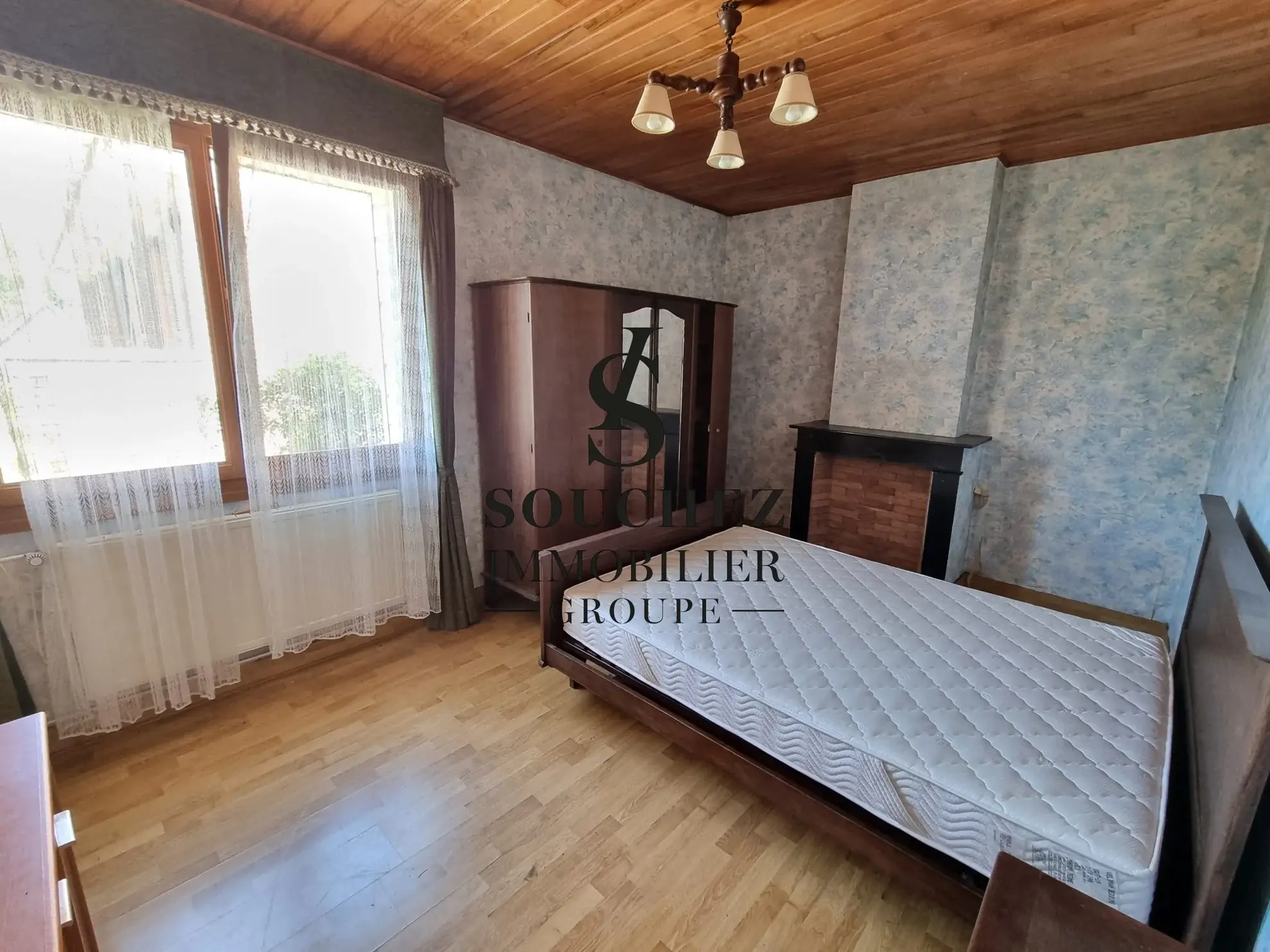 Maison individuelle de plain-pied à rénover - 107 m² avec jardin et parking à Ablain-Saint-Nazaire 