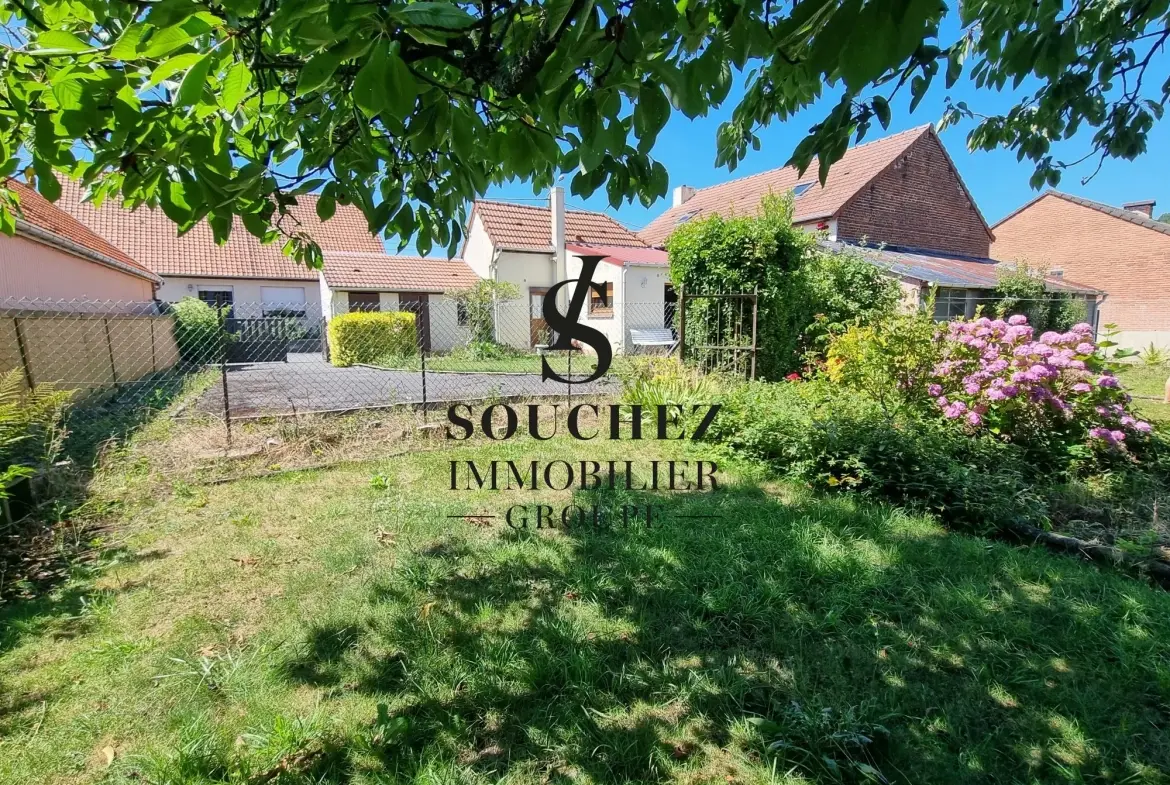 Maison individuelle de plain-pied à rénover - 107 m² avec jardin et parking à Ablain-Saint-Nazaire 