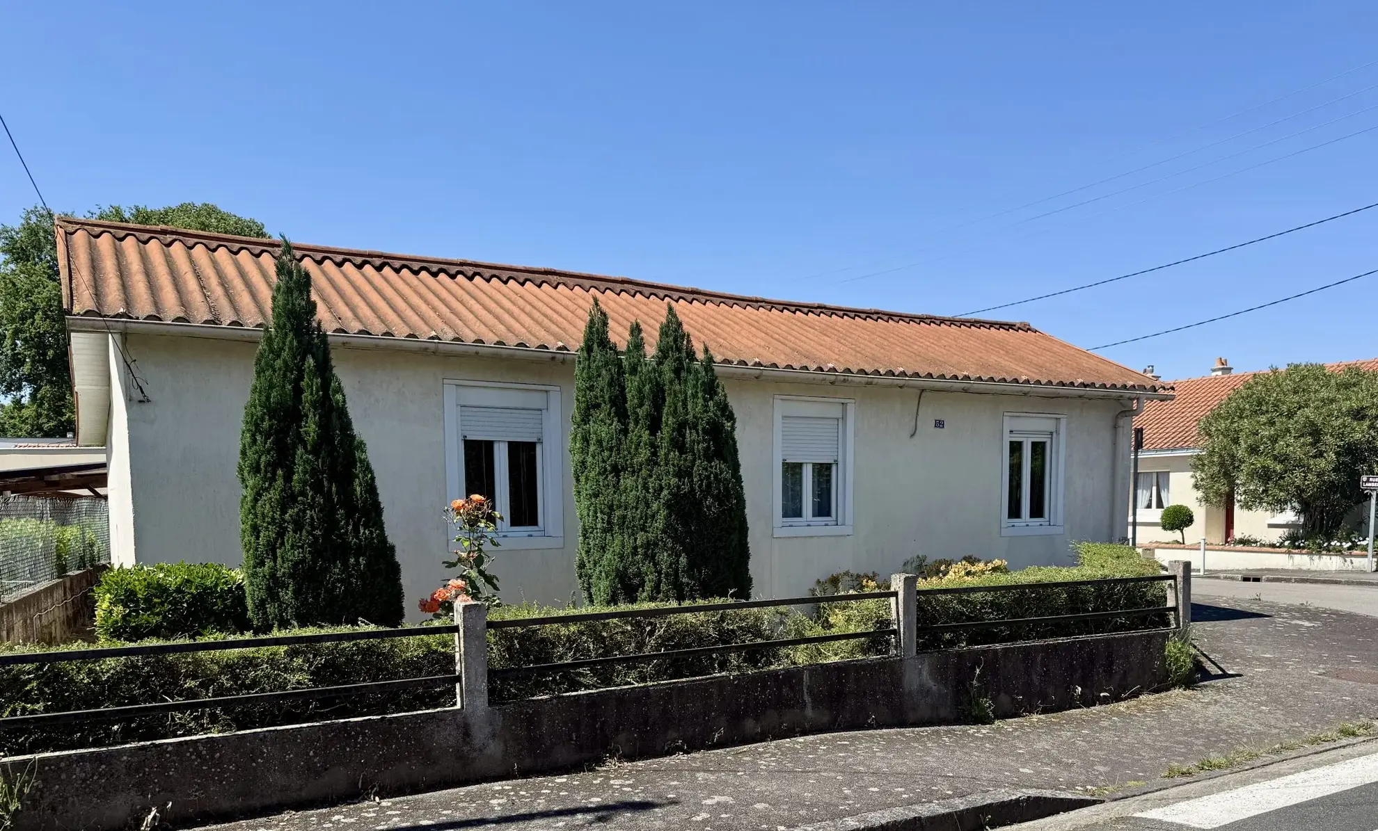 Maison à vendre à Rezé avec jardin et garage - 2 chambres, 65 m² 