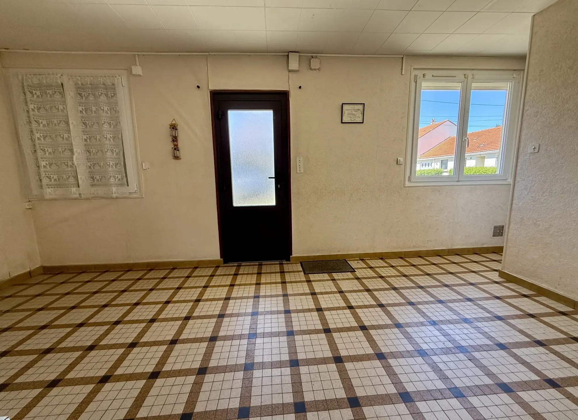 Maison à vendre à Rezé avec jardin et garage - 2 chambres, 65 m² 