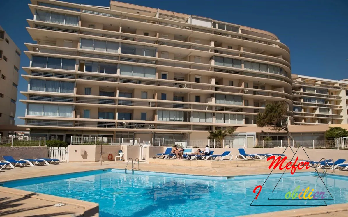 Appartement 2 pièces avec vue dégagée et piscine à Canet-en-Roussillon 
