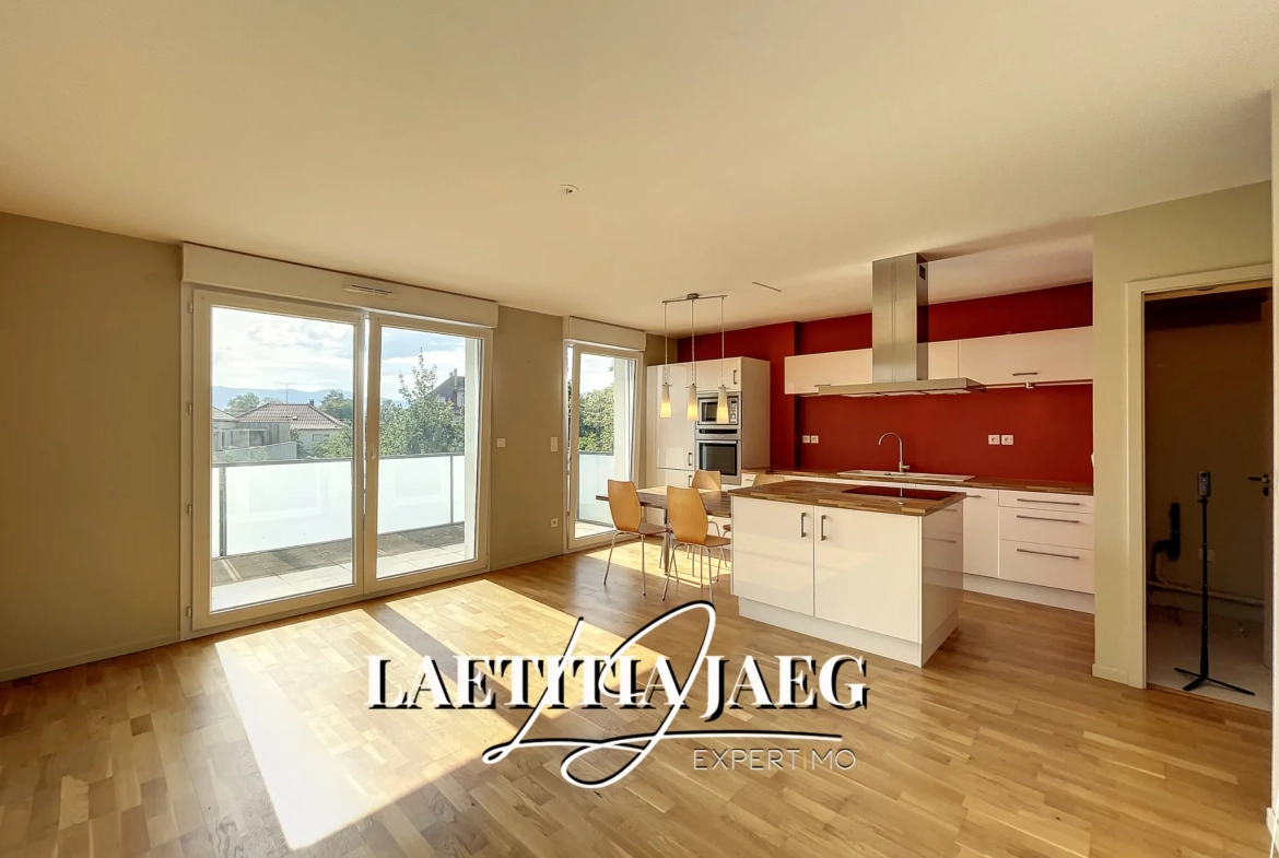 Bel appartement 3 pièces avec terrasse à Colmar, vue dégagée et faibles charges 