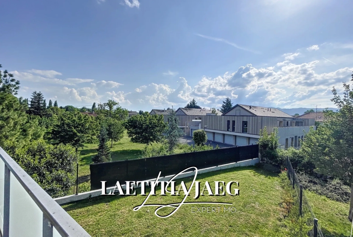 Bel appartement 3 pièces avec terrasse à Colmar, vue dégagée et faibles charges 