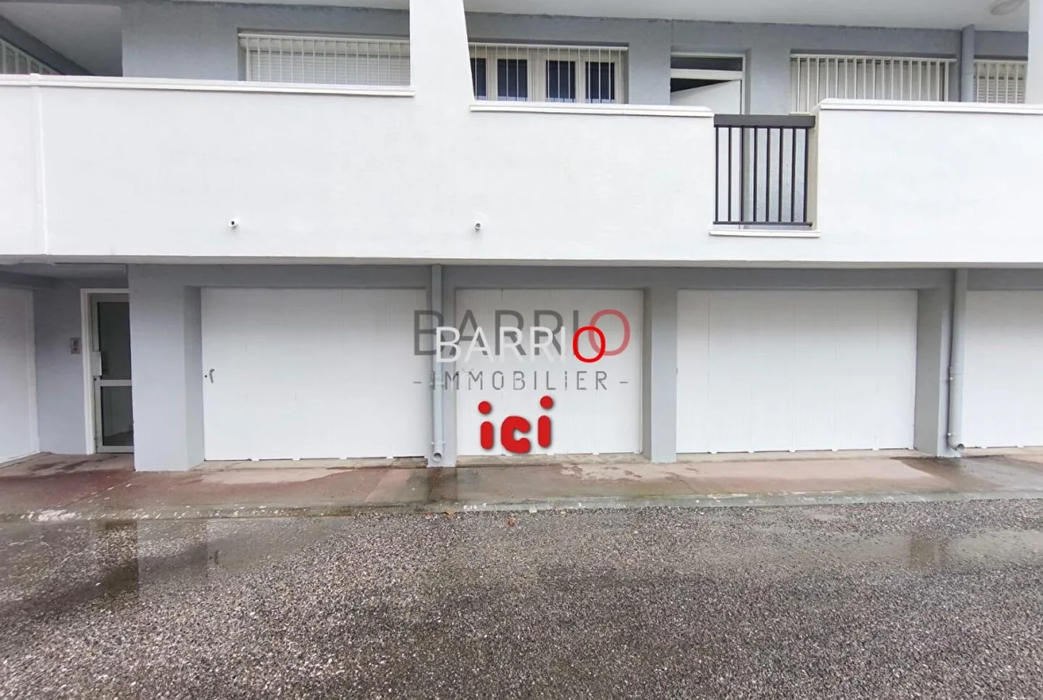 Garage sécurisé à vendre à Saint Cyprien Port - Opportunité rare 