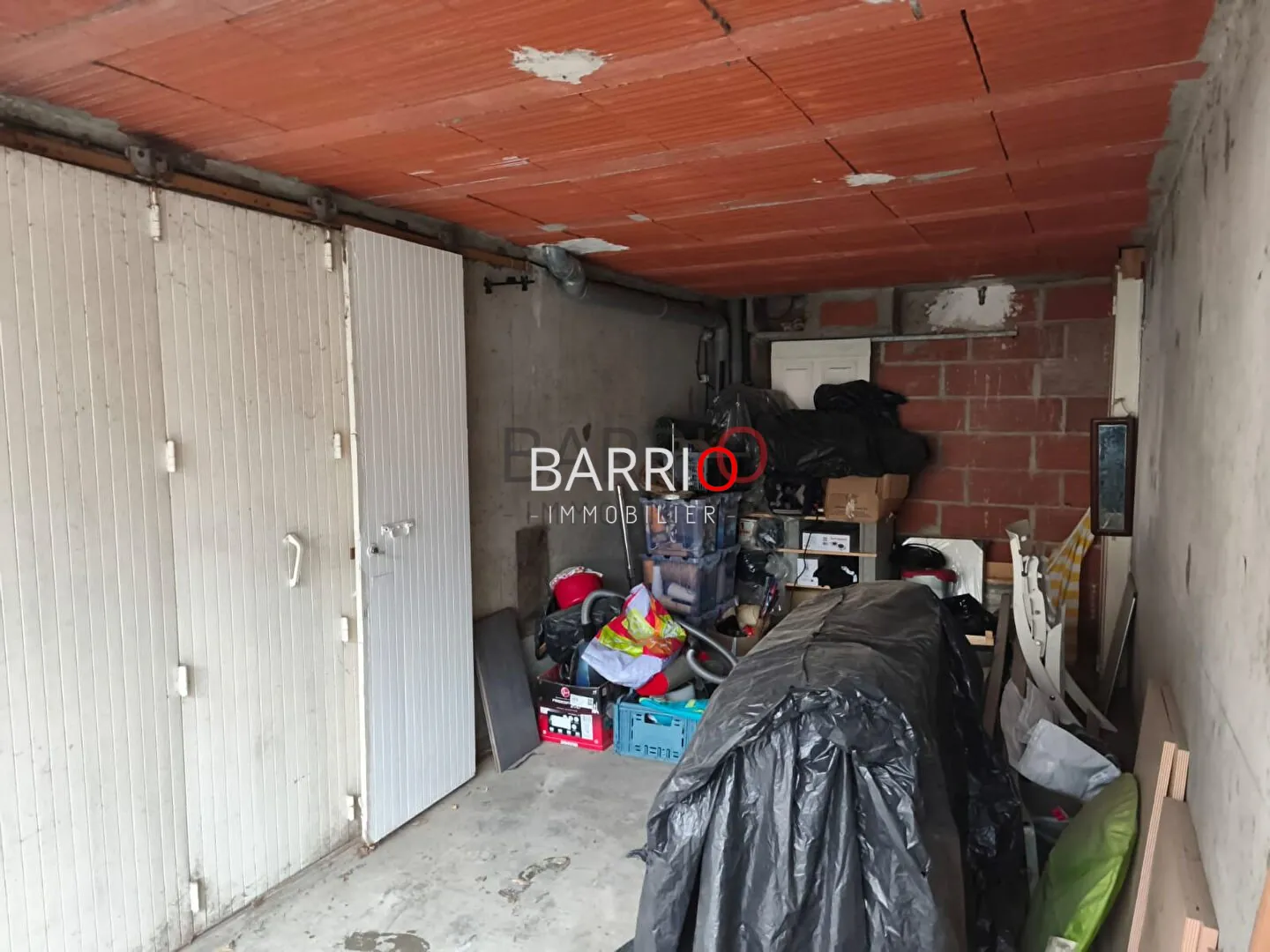 Garage sécurisé à vendre à Saint Cyprien Port - Opportunité rare 