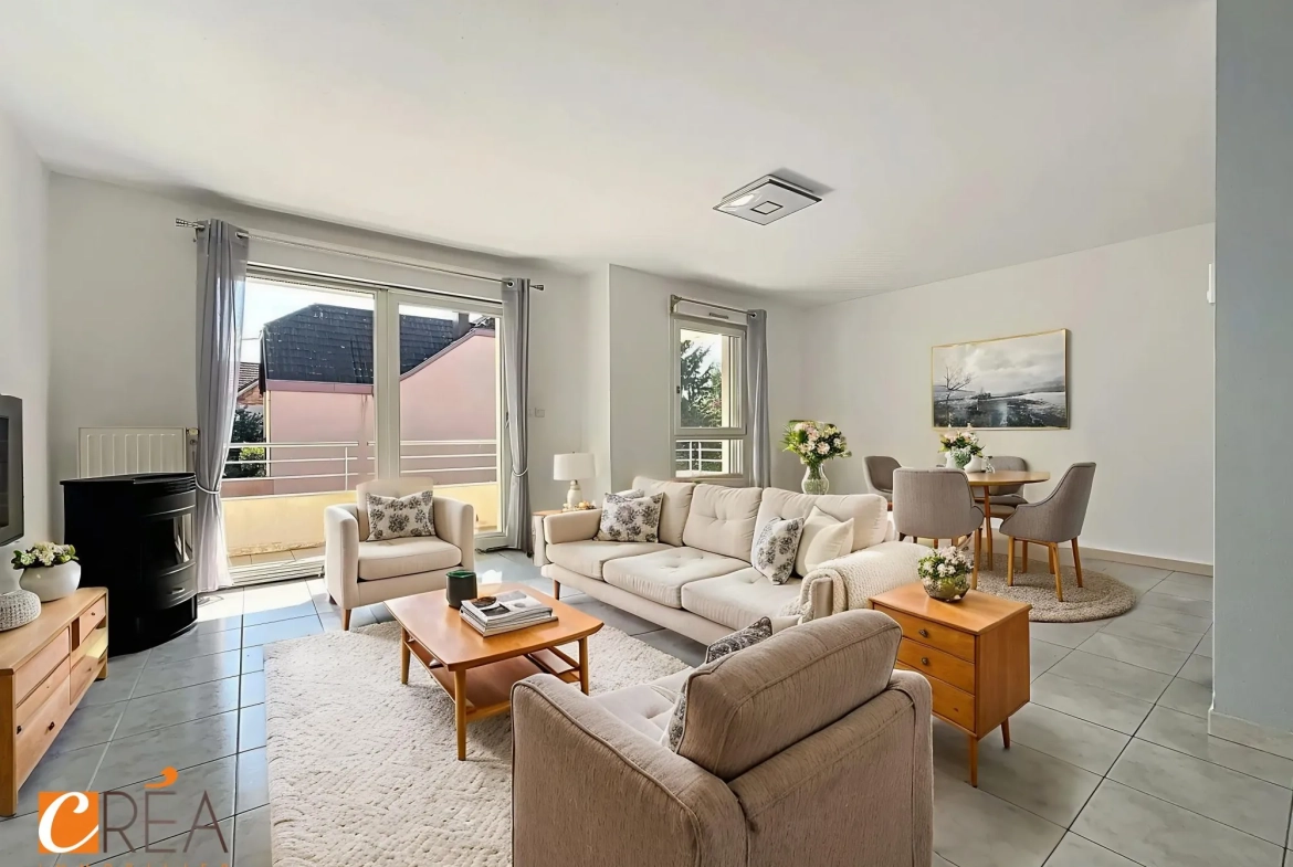 A vendre appartement lumineux de 87 m² à Zillisheim avec terrasse et parking 