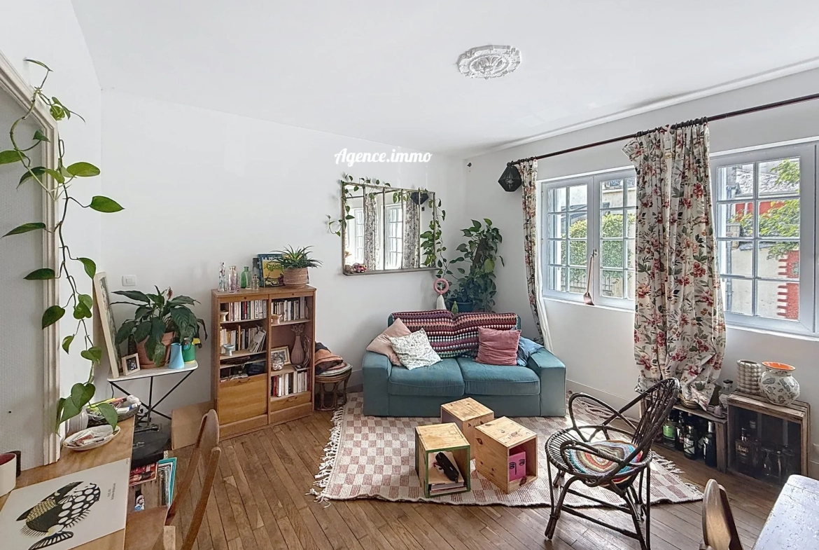 A vendre appartement T2 lumineux à Montigny-lès-Metz avec vue sur l'église 