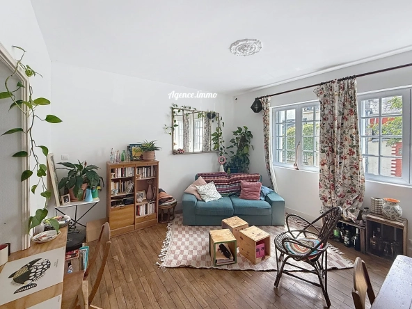 A vendre appartement T2 lumineux à Montigny-lès-Metz avec vue sur l'église