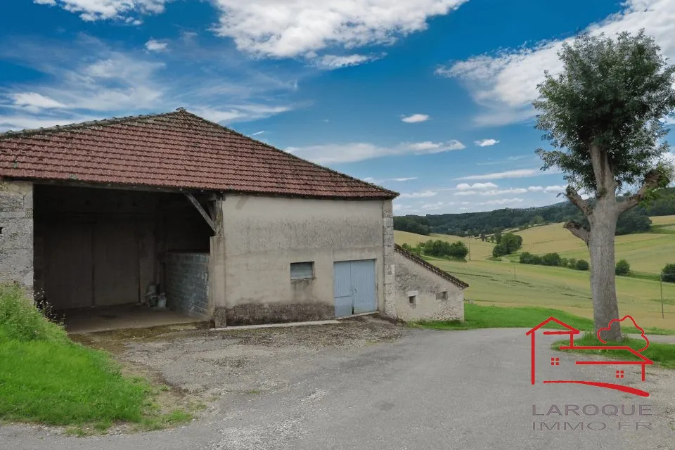 Grande grange en pierres de 400 m² à vendre près d'Agen et Villeneuve-sur-Lot 