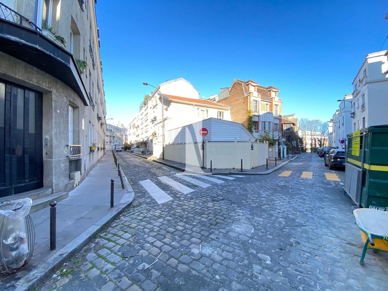 Rue Edgar Poe 75019 PARIS Studio à vendre de 12 m² à Butte Bergeyre, Paris 19ème 