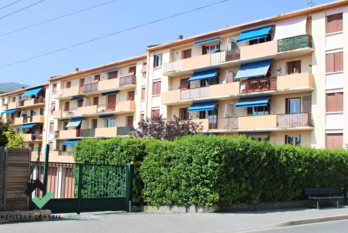 Appartement 78 m² avec balcon, cave et parking à Digne-les-Bains 