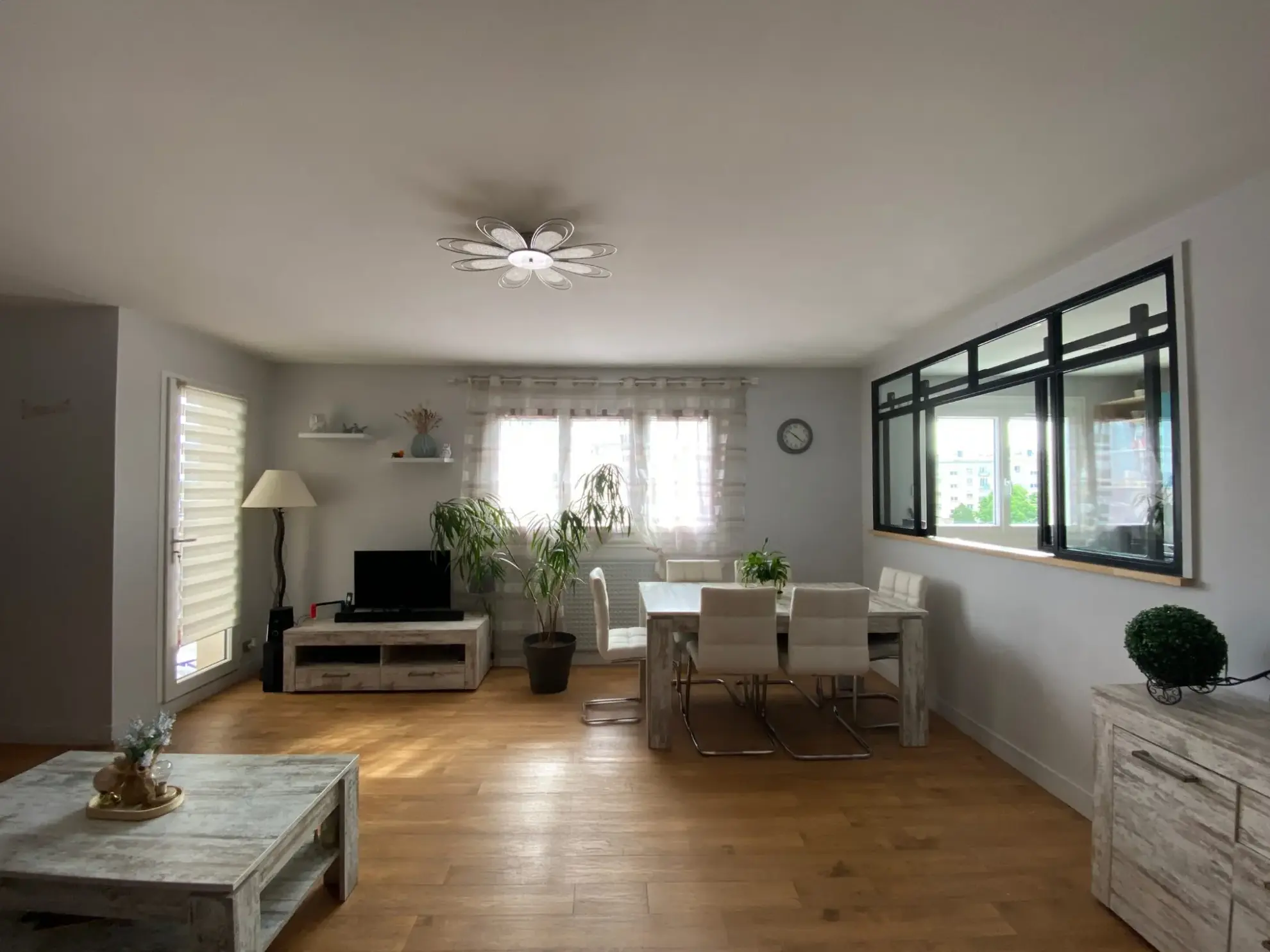 Appartement 3 chambres avec loggia, cave et garage à Ruchoux, Limoges 