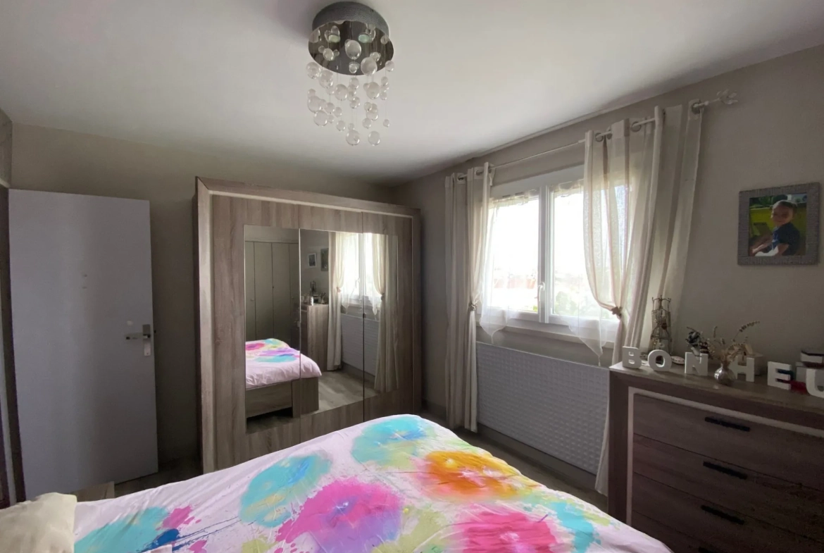 Appartement 3 chambres avec loggia, cave et garage à Ruchoux, Limoges 