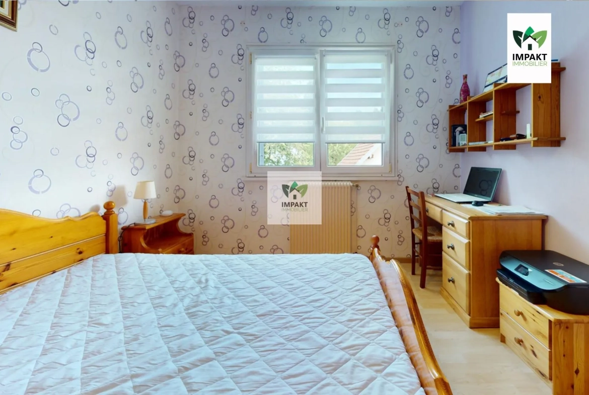 Maison en impasse à Magny Vernois avec grand terrain de 16 ares 