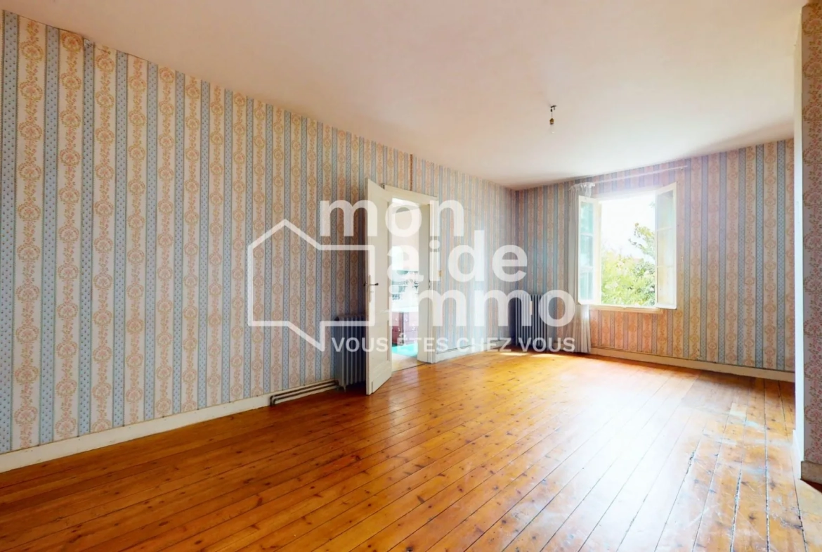 Maison en pierre de charme à Saint-Emilion, 165 m² avec garage 