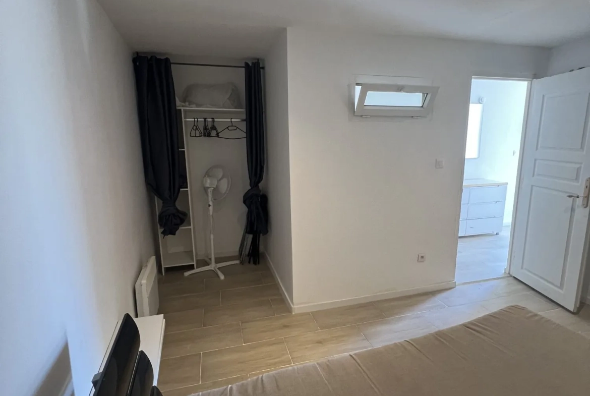 Charmante maison de village meublée rénovée à Luc sur Orbieu proche Narbonne 