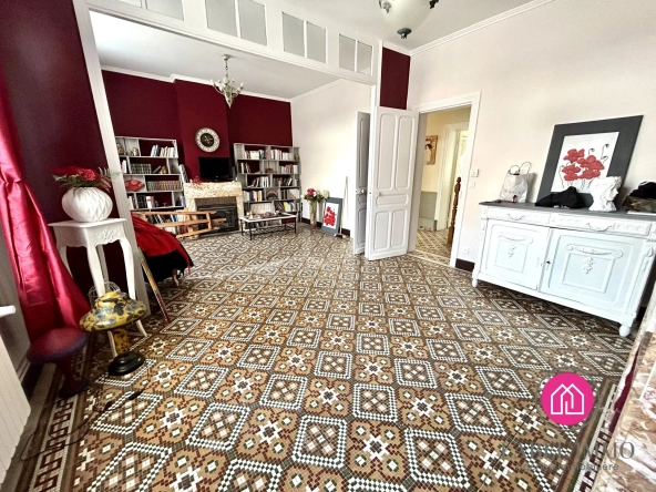 Maison 2 chambres à Aniche avec jardin, combles aménageables et dépendance