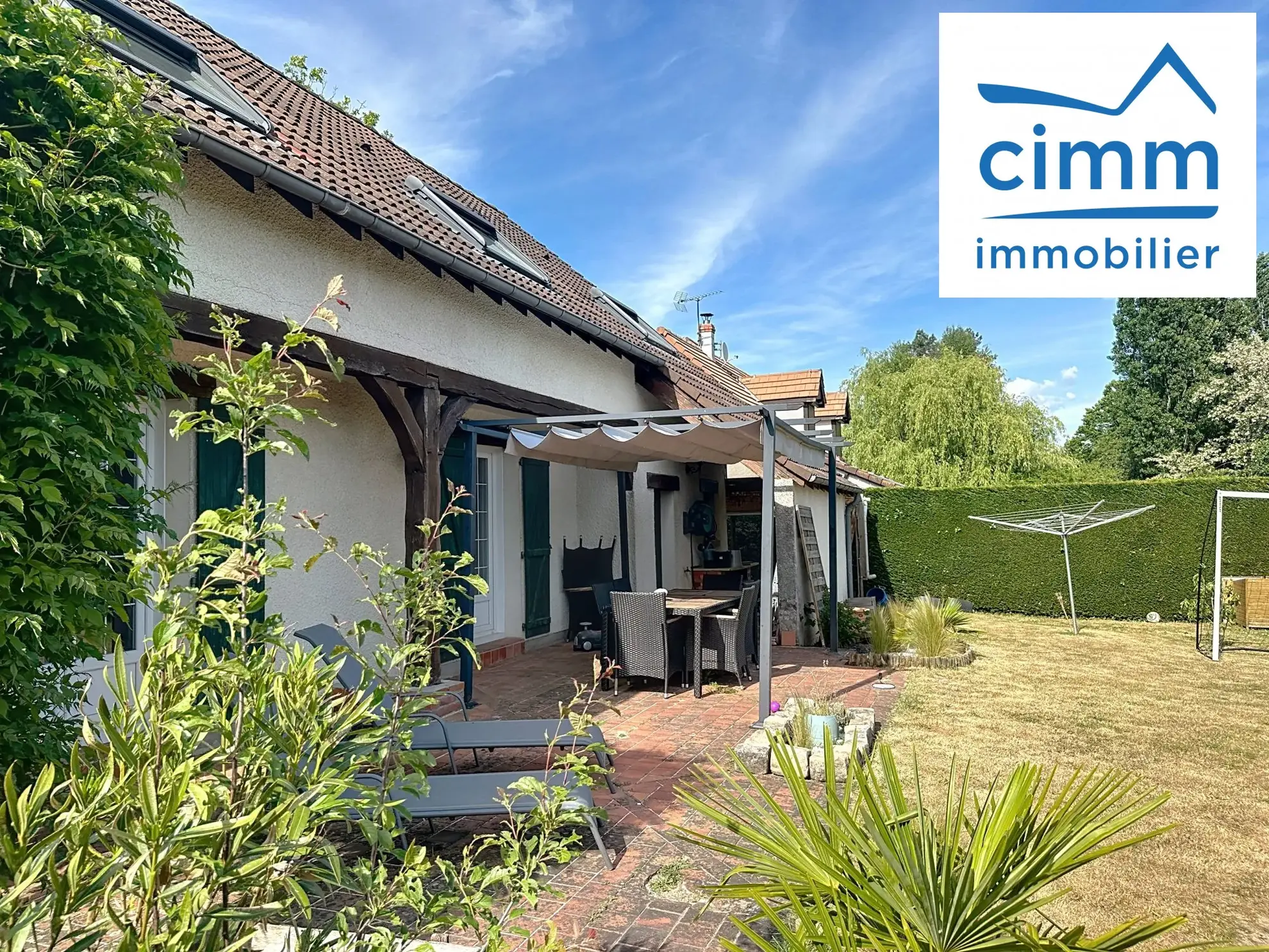 Maison spacieuse de 109 m² avec jardin à La Bussière, calme et pratique 