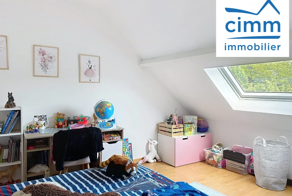 Maison spacieuse de 109 m² avec jardin à La Bussière, calme et pratique 