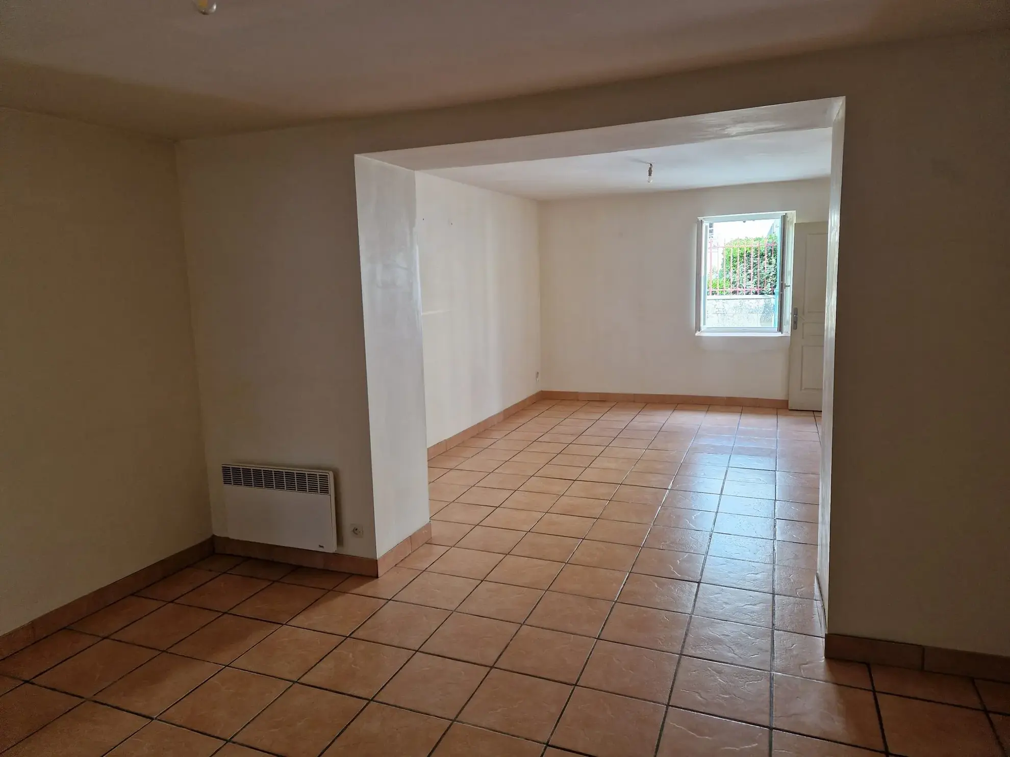 Maison de village à Mézières-sur-Ponthouin, 82m², proche du Mans, idéal primo-accédants 
