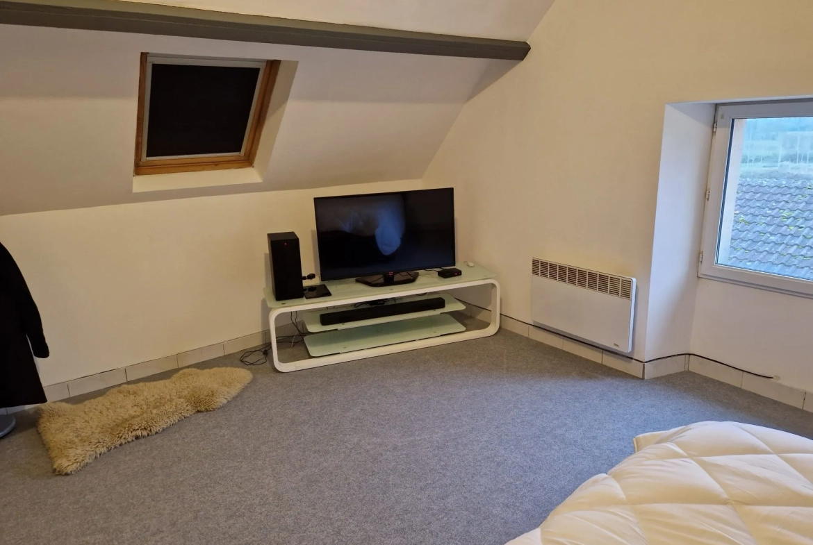 Maison de village à Mézières-sur-Ponthouin, 82m², proche du Mans, idéal primo-accédants 