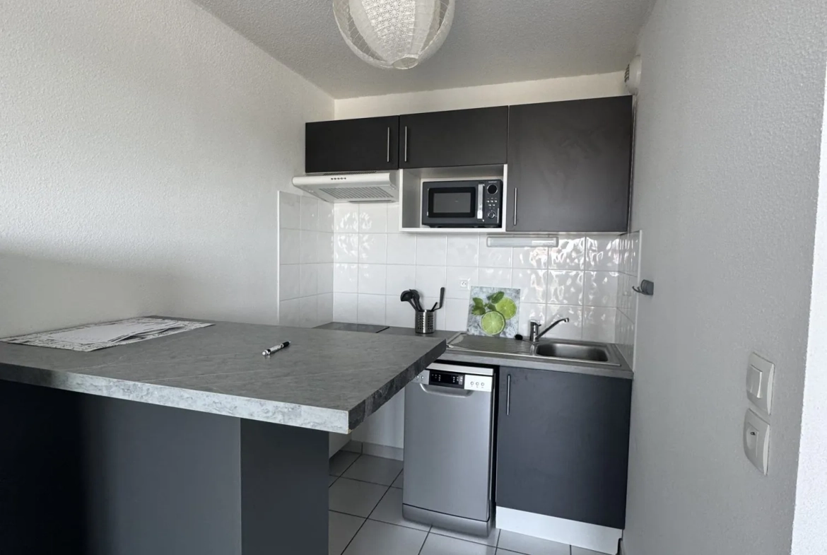 Appartement T2 à Toulouse Croix Bénite avec balcon et parking - Résidence sécurisée 