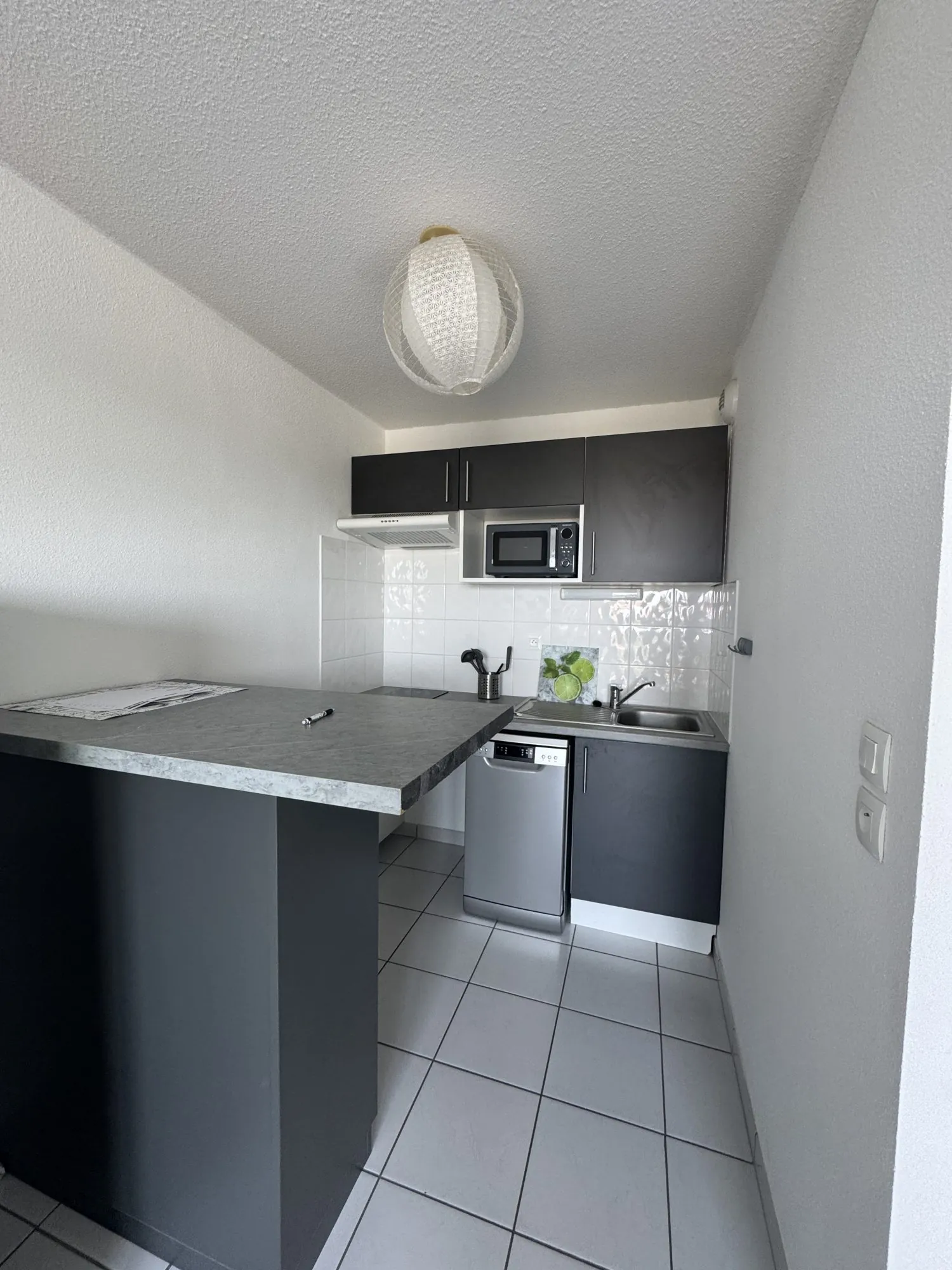 Appartement T2 à Toulouse Croix Bénite avec balcon et parking - Résidence sécurisée 