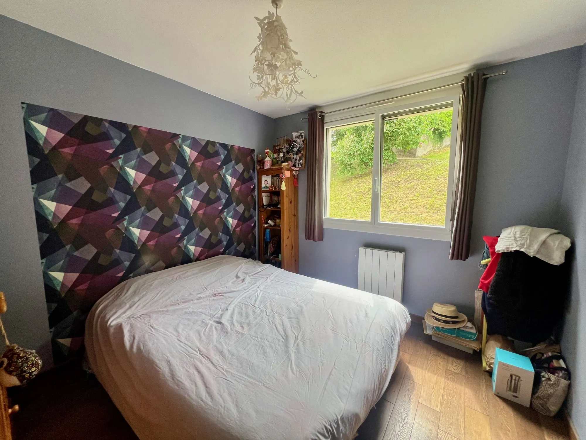 Appartement T4 à vendre à Saint-Priest-en-Jarez avec terrasse et garage 