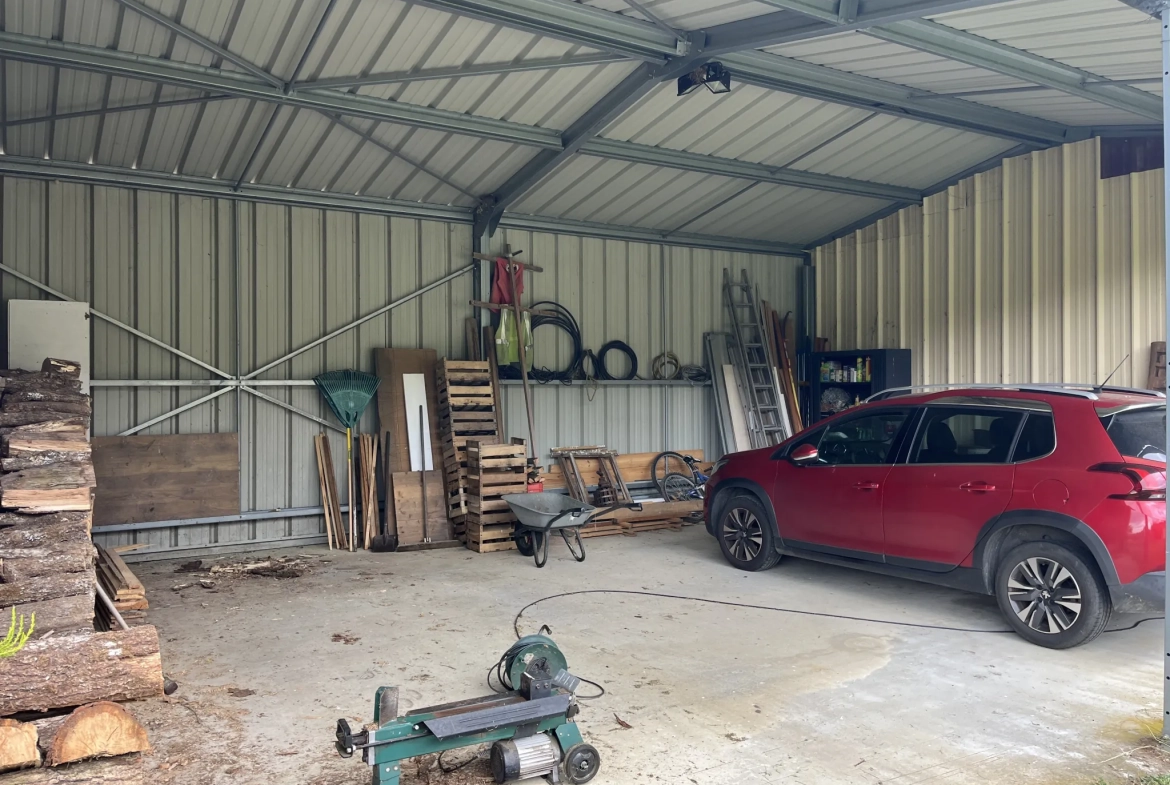 Maison 4 chambres à Lerm et Musset avec grand terrain et garage 