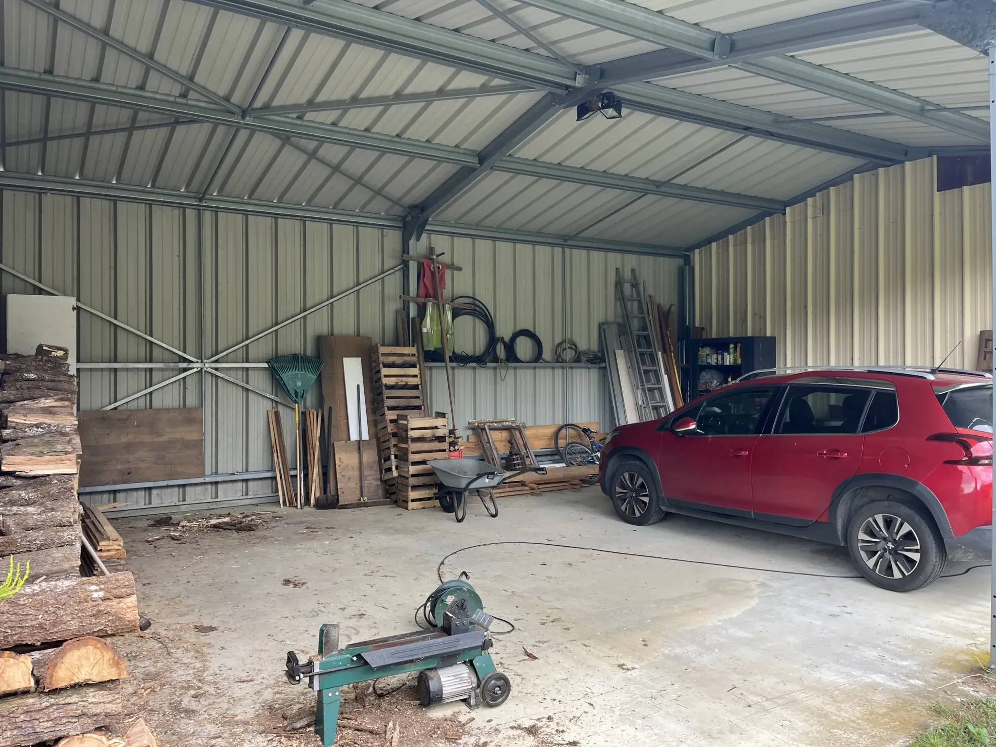 Maison 4 chambres à Lerm et Musset avec grand terrain et garage 