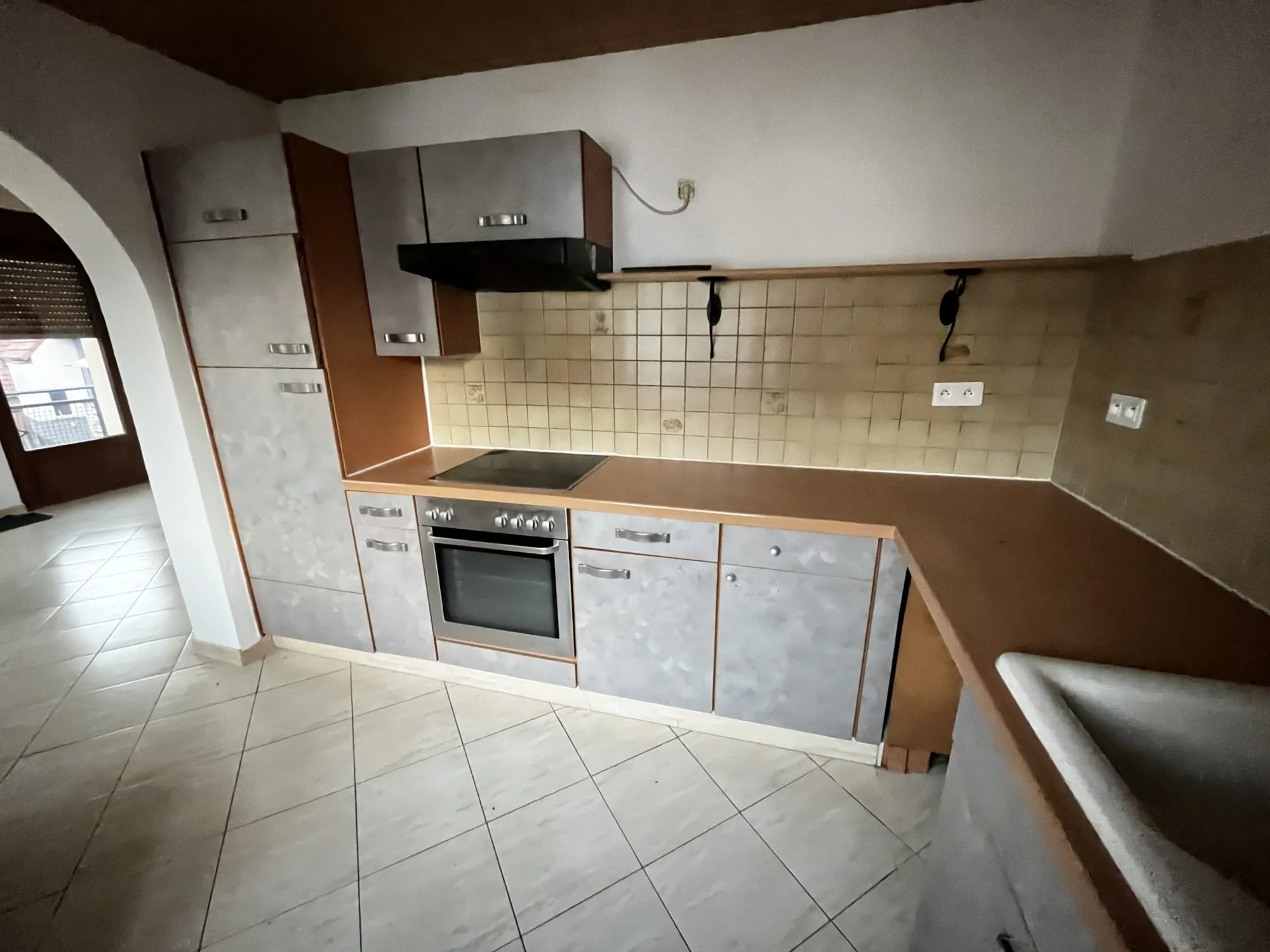 Maison à Zinswiller avec deux appartements et potentiel d'agrandissement 