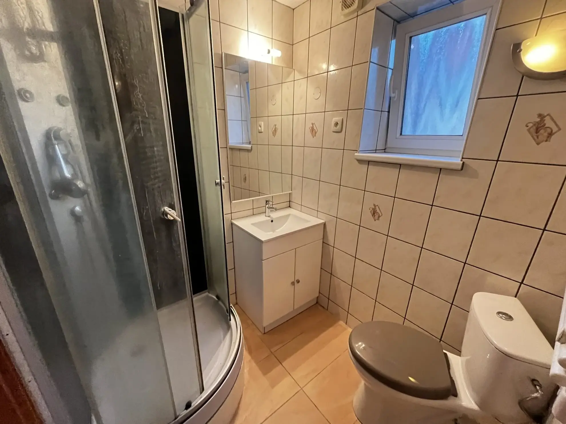 Maison à Zinswiller avec deux appartements et potentiel d'agrandissement 
