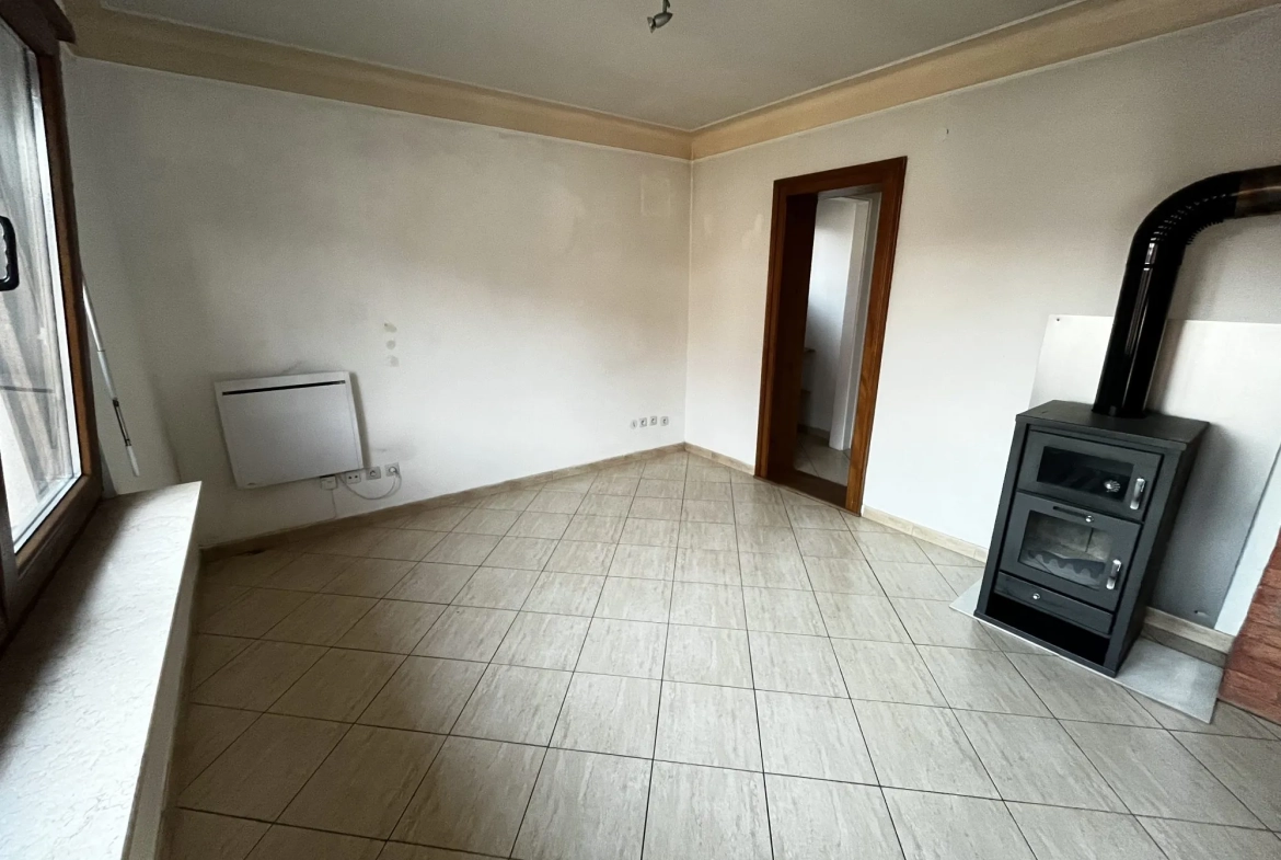 Maison à Zinswiller avec deux appartements et potentiel d'agrandissement 