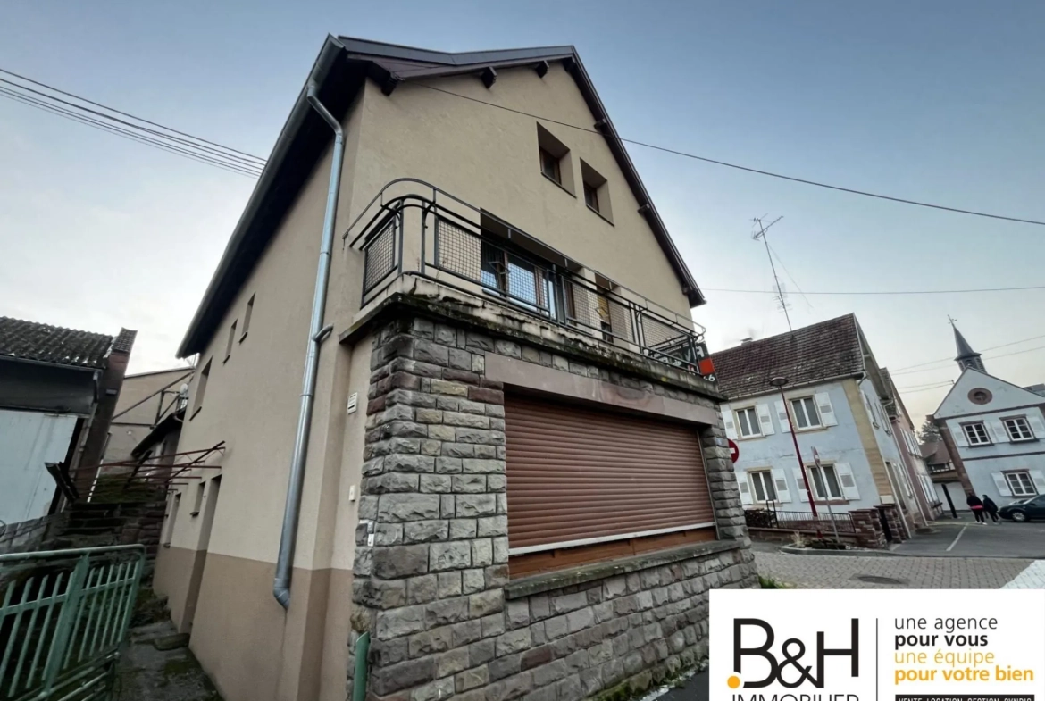 Maison à Zinswiller avec deux appartements et potentiel d'agrandissement 