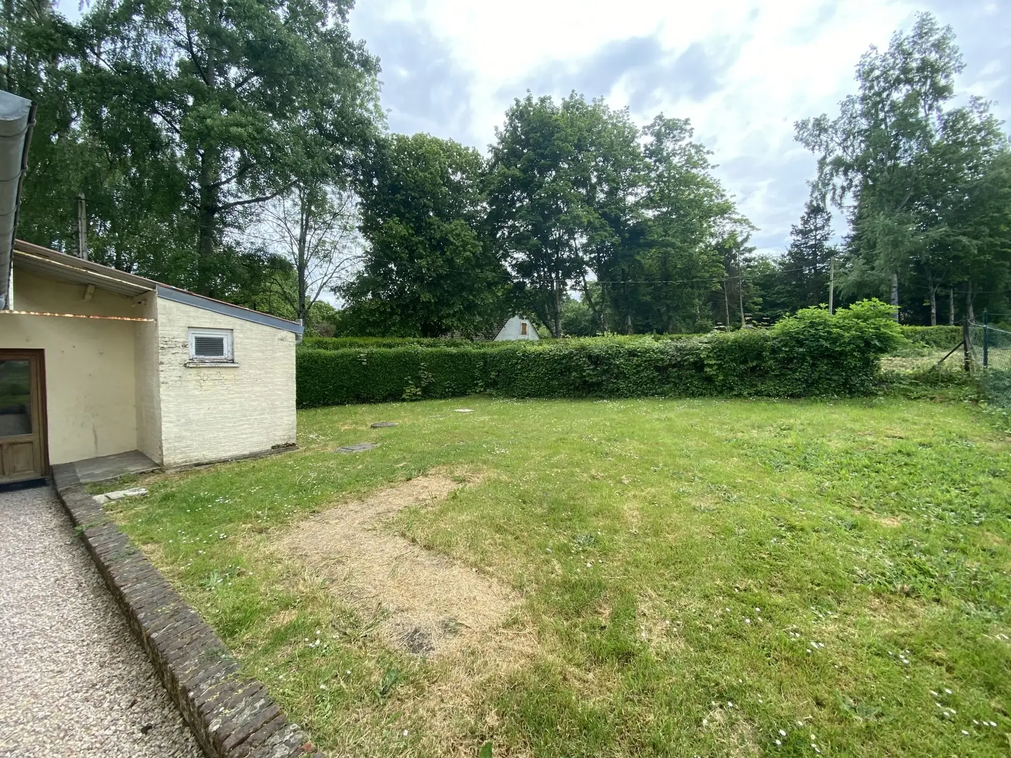 Maison de campagne à Machy avec jardin et parking – 73 m² 