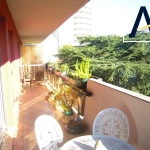 Appartement T4 lumineux avec balcon de 14 m² à Belfort Centre, proche commodités