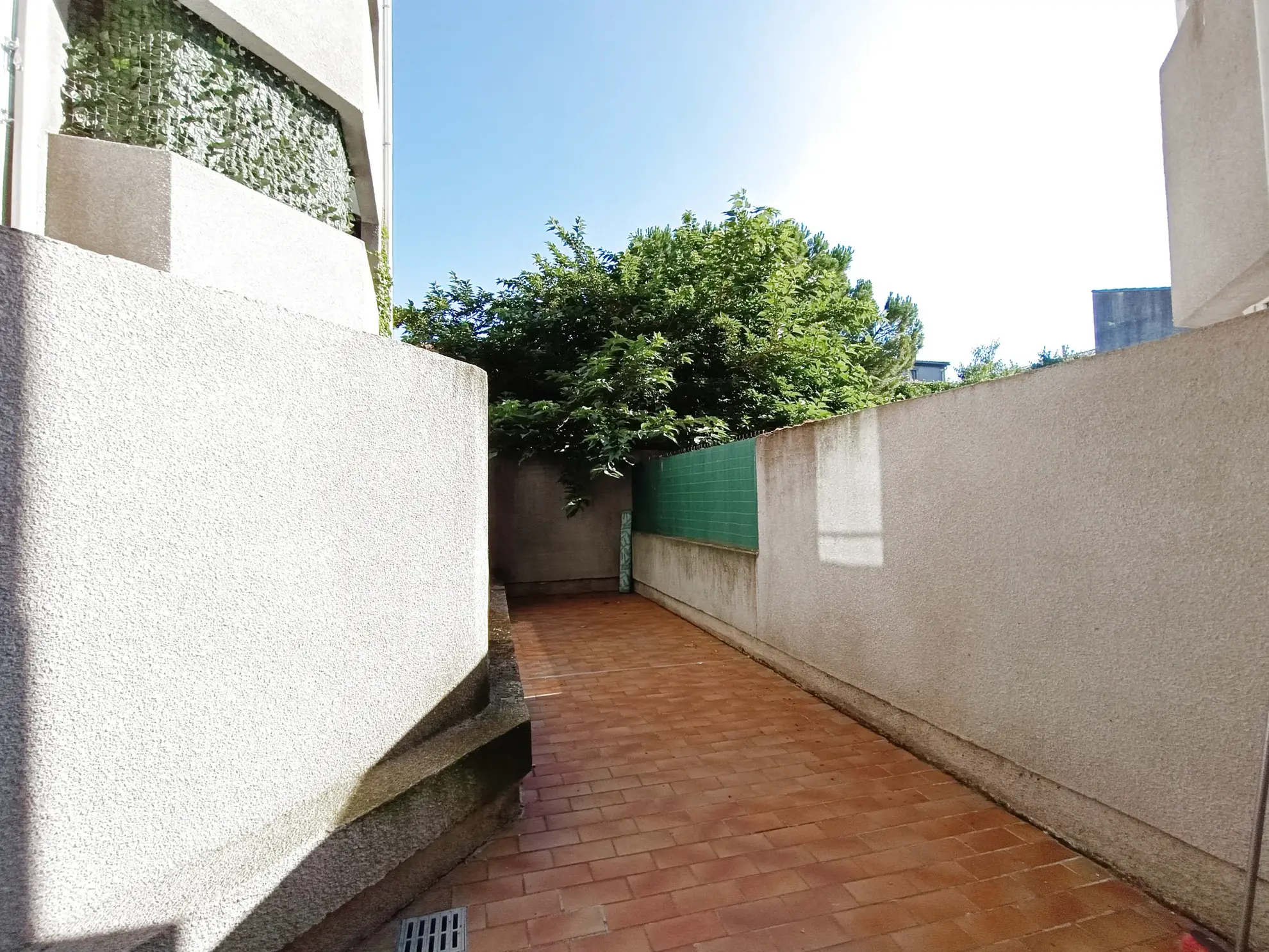 Studio avec grande terrasse dans la Bastide Saint-Louis à Carcassonne 