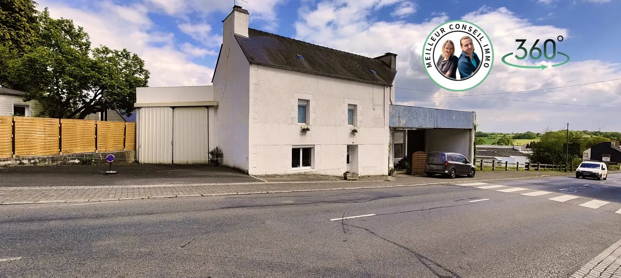 Immeuble à vendre à Guerlédan avec habitation et potentiel commercial 